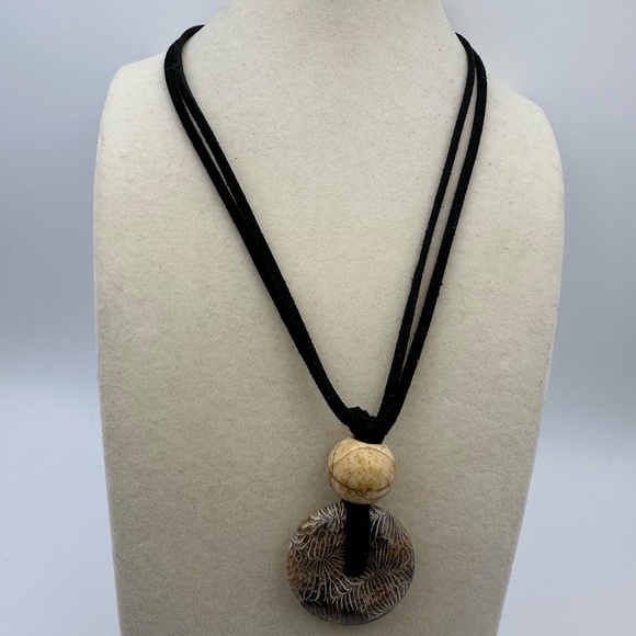 Coral Fossil Donut Pendant Necklace on Black Faux Leather Double Rope - Picture 3 of 14